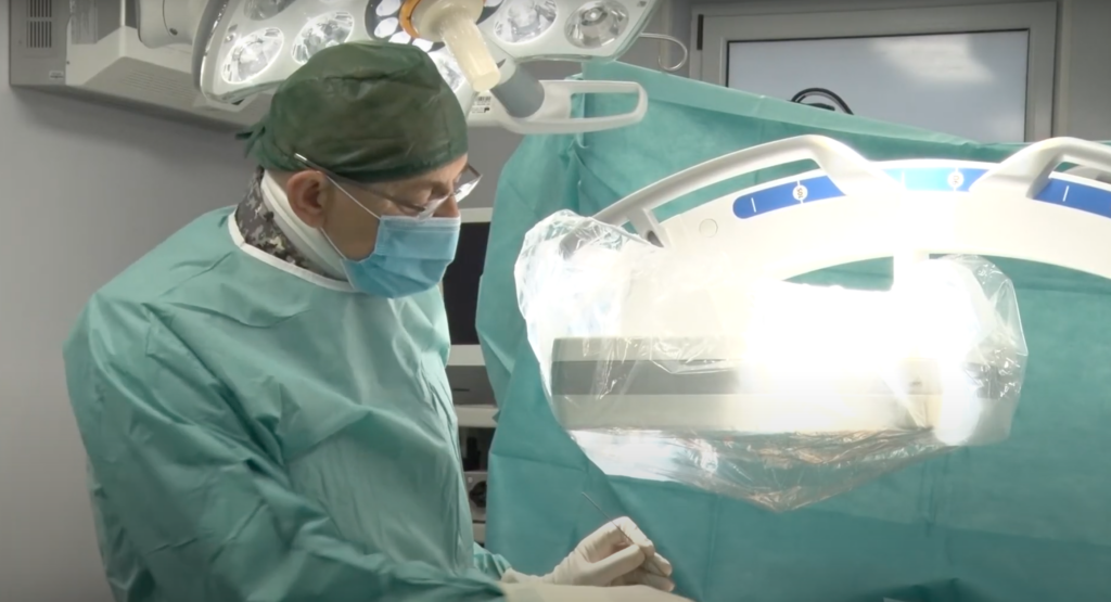 Dr. Milenko Savić - Sacroiliac joint fixation Dr. Milenko Savić - Sacroiliac joint fixation